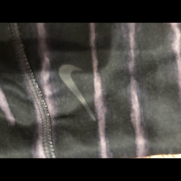 Nike workout pants - Picture 2 of 2